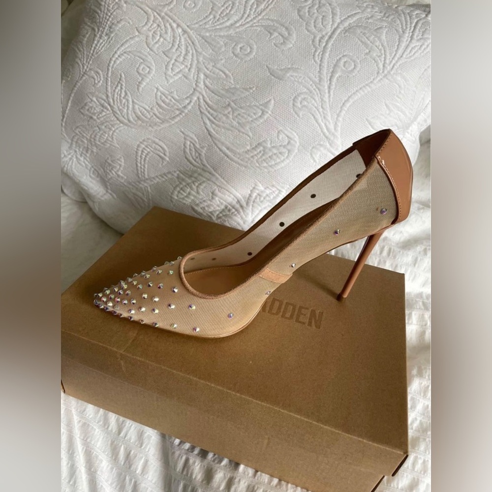 Steve Madden Vala Pumps